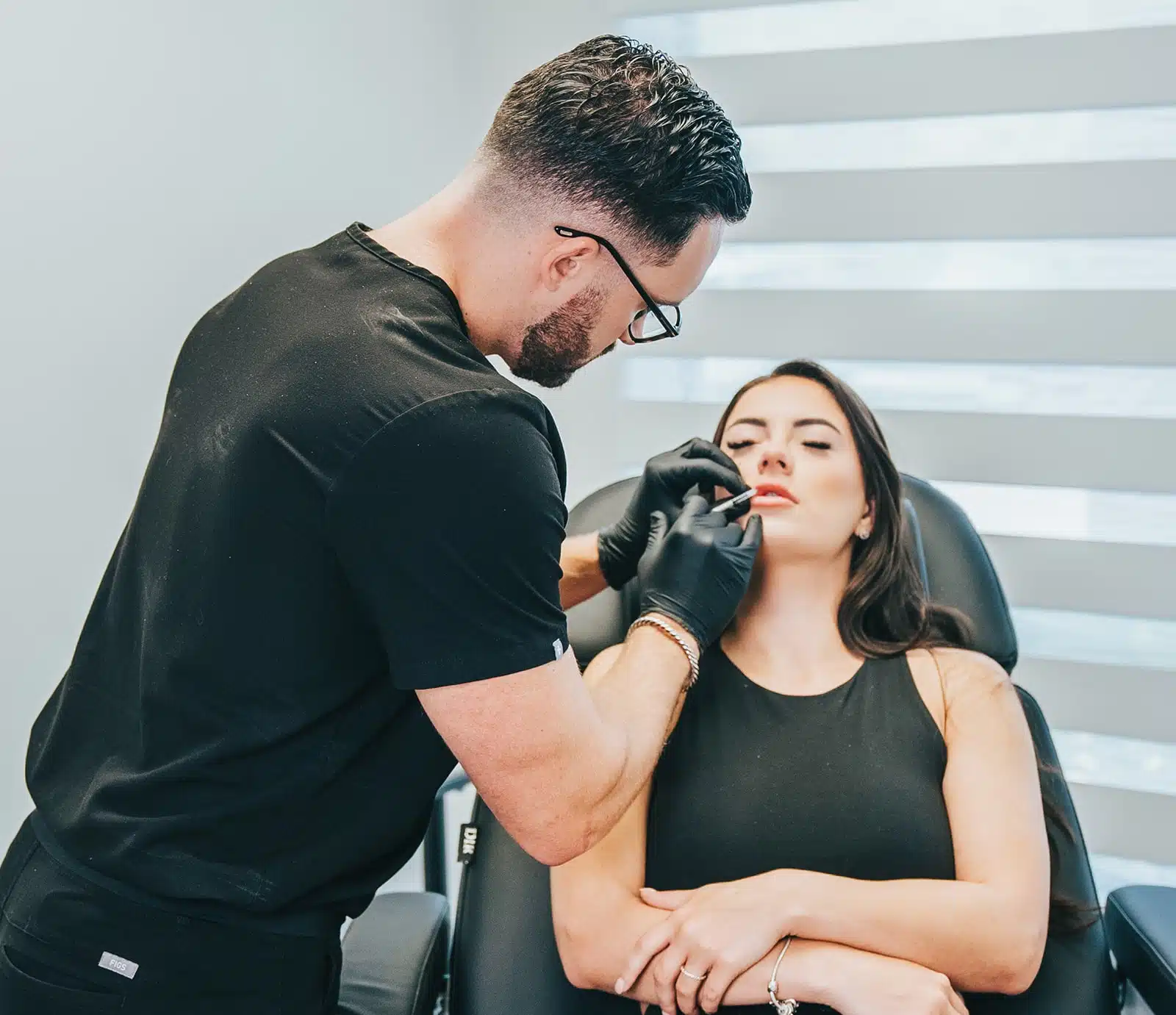 Glance Feels Like It Tells Your Age Glance Feels Like It Tells Your Age